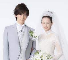 北川景子　29歳　結婚　ドレス